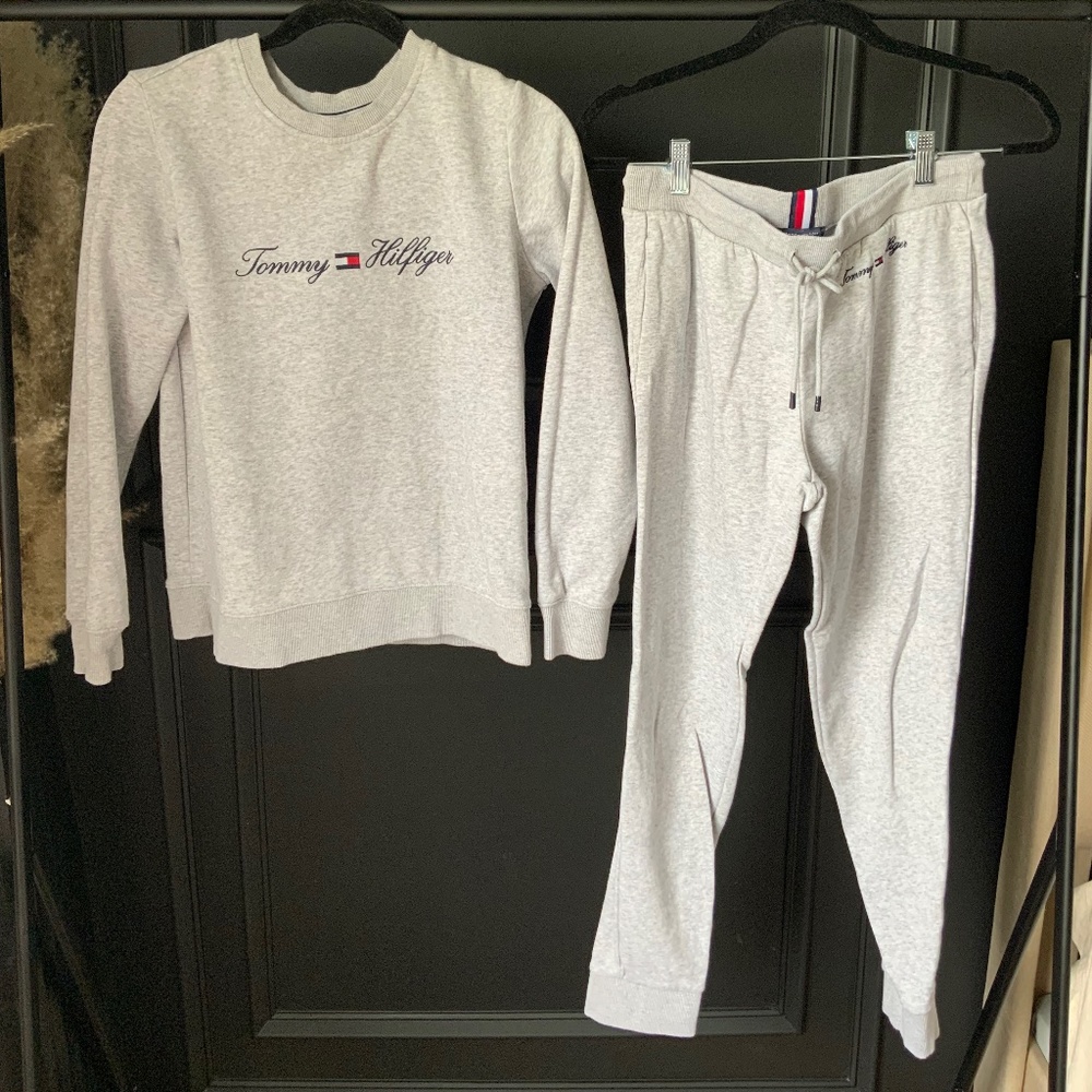 Tommy Hilfiger Grey Sweatsuit